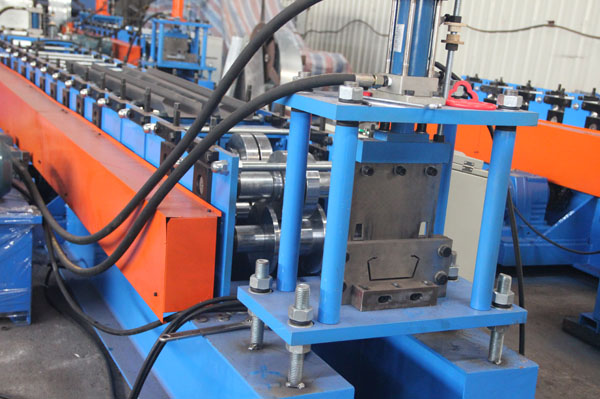 Roll forming machine manufacturer