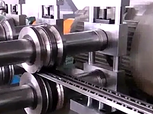 Customized design electrical cabinet frame roll forming machine with welding
