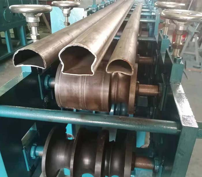 MS D Pipe Roll Forming Machine Production Line