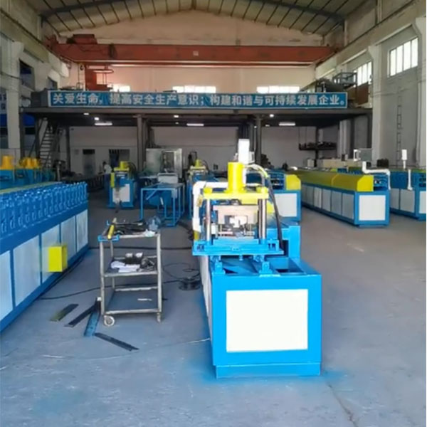 Moving Factory Roll Forming Machine
