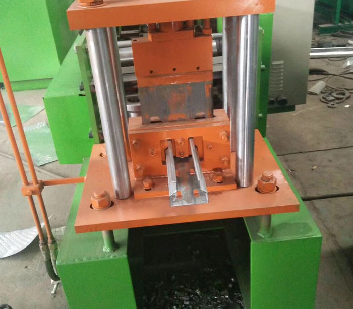 Storage Rack Shelf Metal Forming Machine for Rack Upright Post