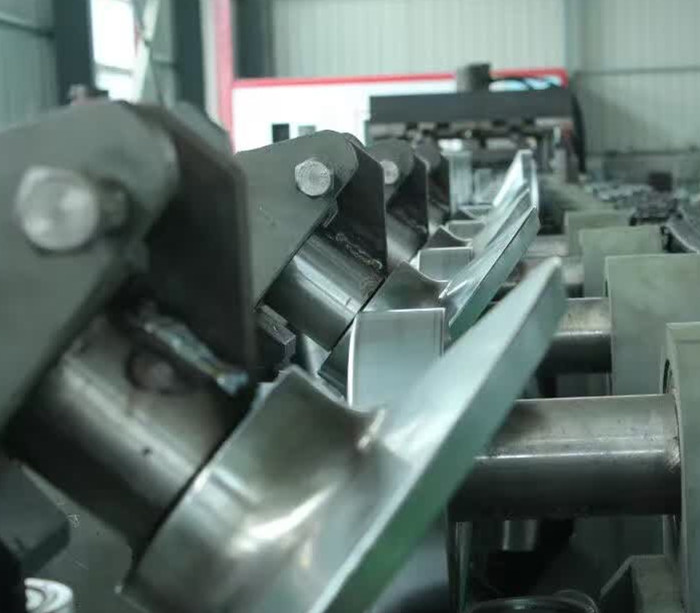 C Z Interchangeable Purlin Roll Forming Machine