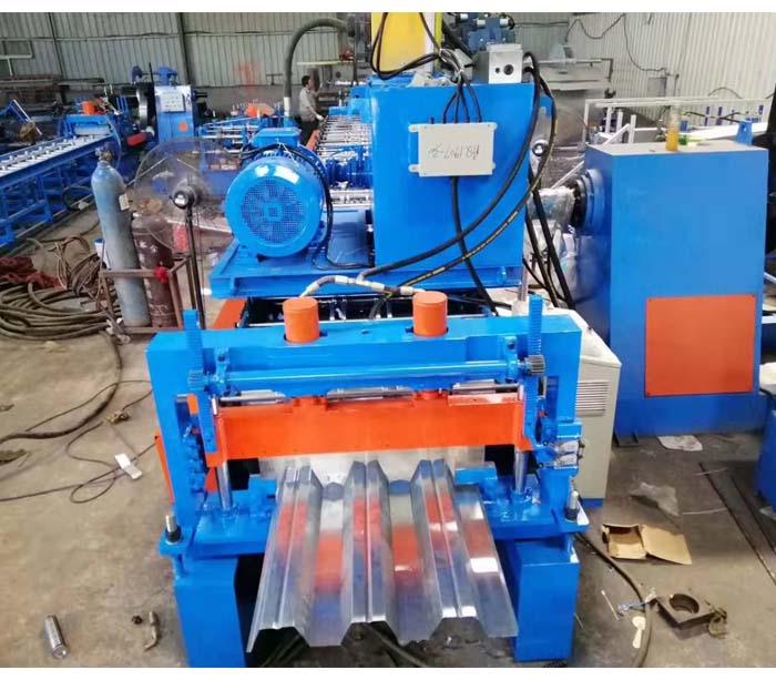 Floor Deck Roll Forming Machine