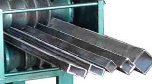 Shaped tube roll forming machine manufacture