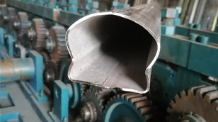 Handrail Roll Forming Machine Made in China