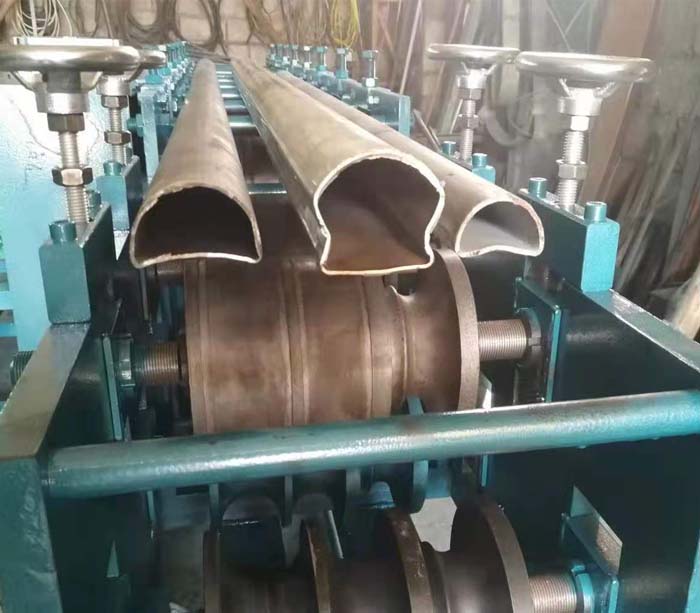 MS D Pipe Roll Forming Machine Production Line 