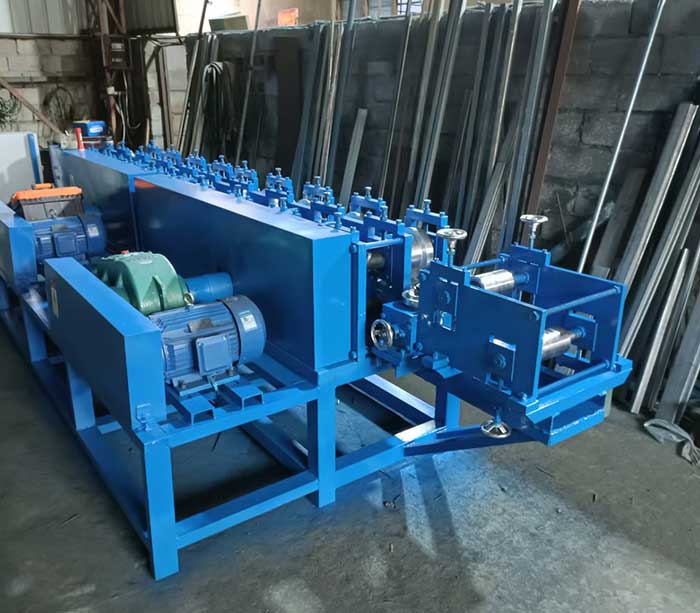 Z Pipe & T Tube Roll Forming Machine