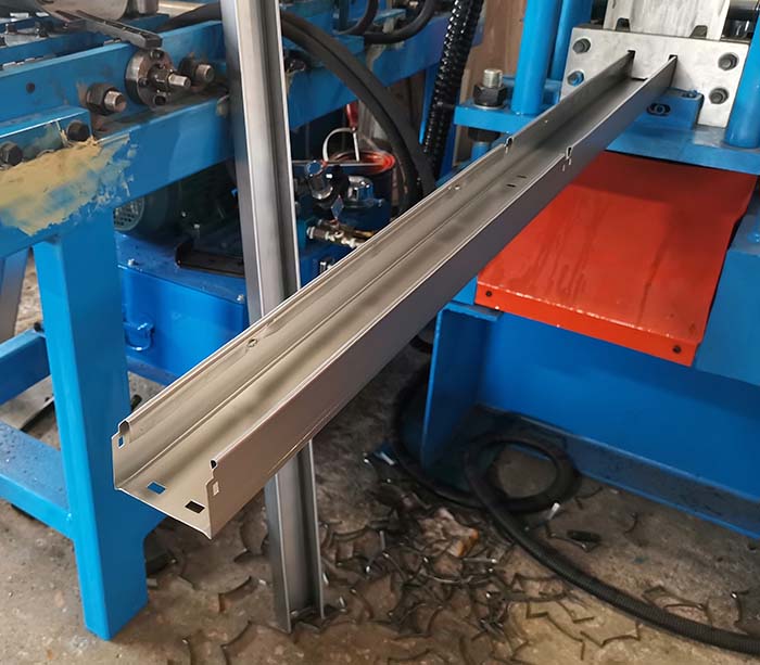 Rail Station Construction Mounting Channel Manufacture Machine