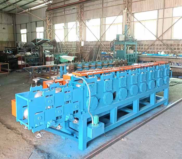 Square Oilfield Pipe Roll Forming Machine For Sale