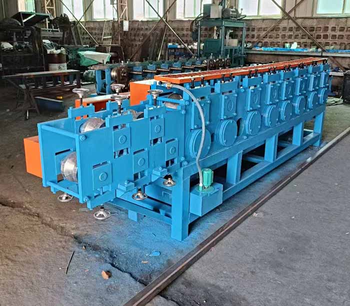Square Oilfield Pipe Roll Forming Machine For Sale
