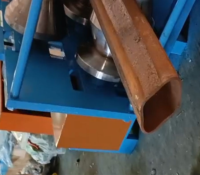 Heavy Duty Rhombus Shape Pipe Manufacturing Machine