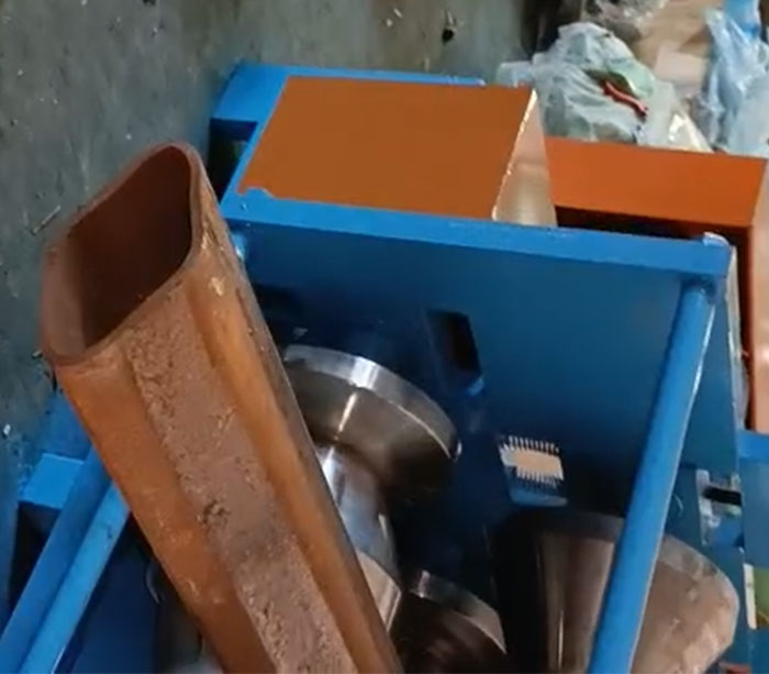 Heavy Duty Rhombus Shape Pipe Manufacturing Machine