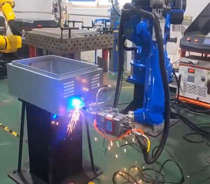 High Precision Robot Hand Laser Welding Machine